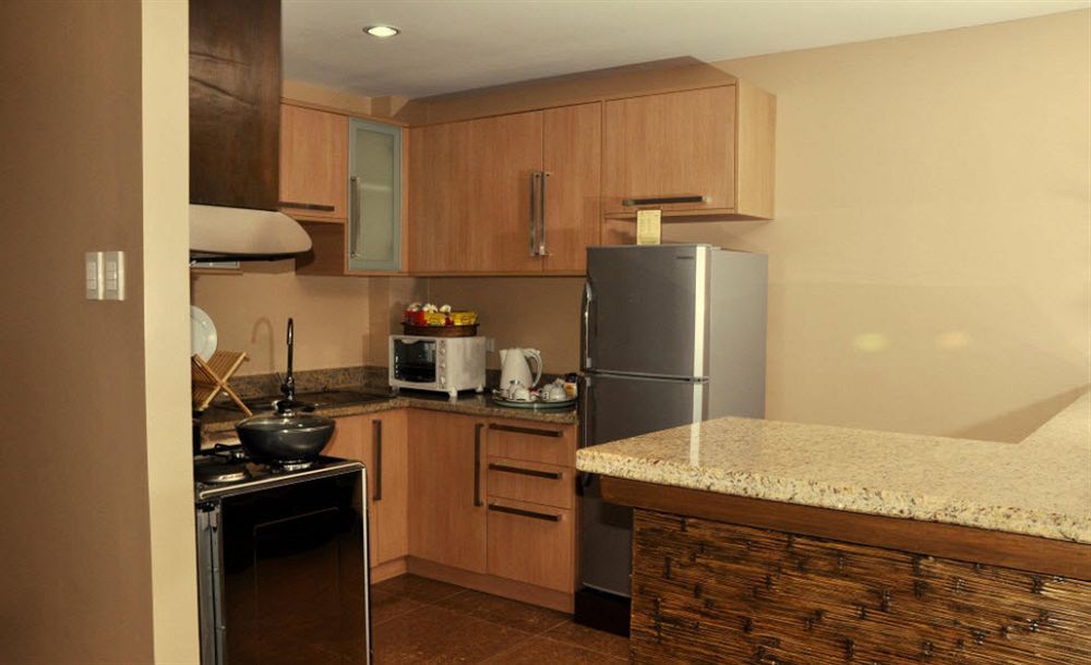 Coralpoint Gardens Apartment Lapu-Lapu City Bagian luar foto